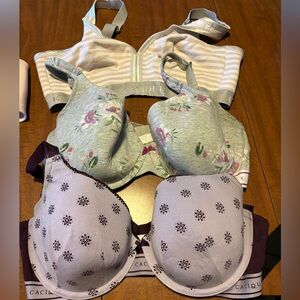Cacique bra bundle 40D T shirt bras. Good used condition. 1 wireless 2 wire